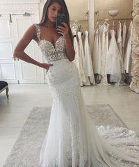 Long Sweetheart Spaghetti Straps Tulle Appliques Lace Mermaid Wedding Dress