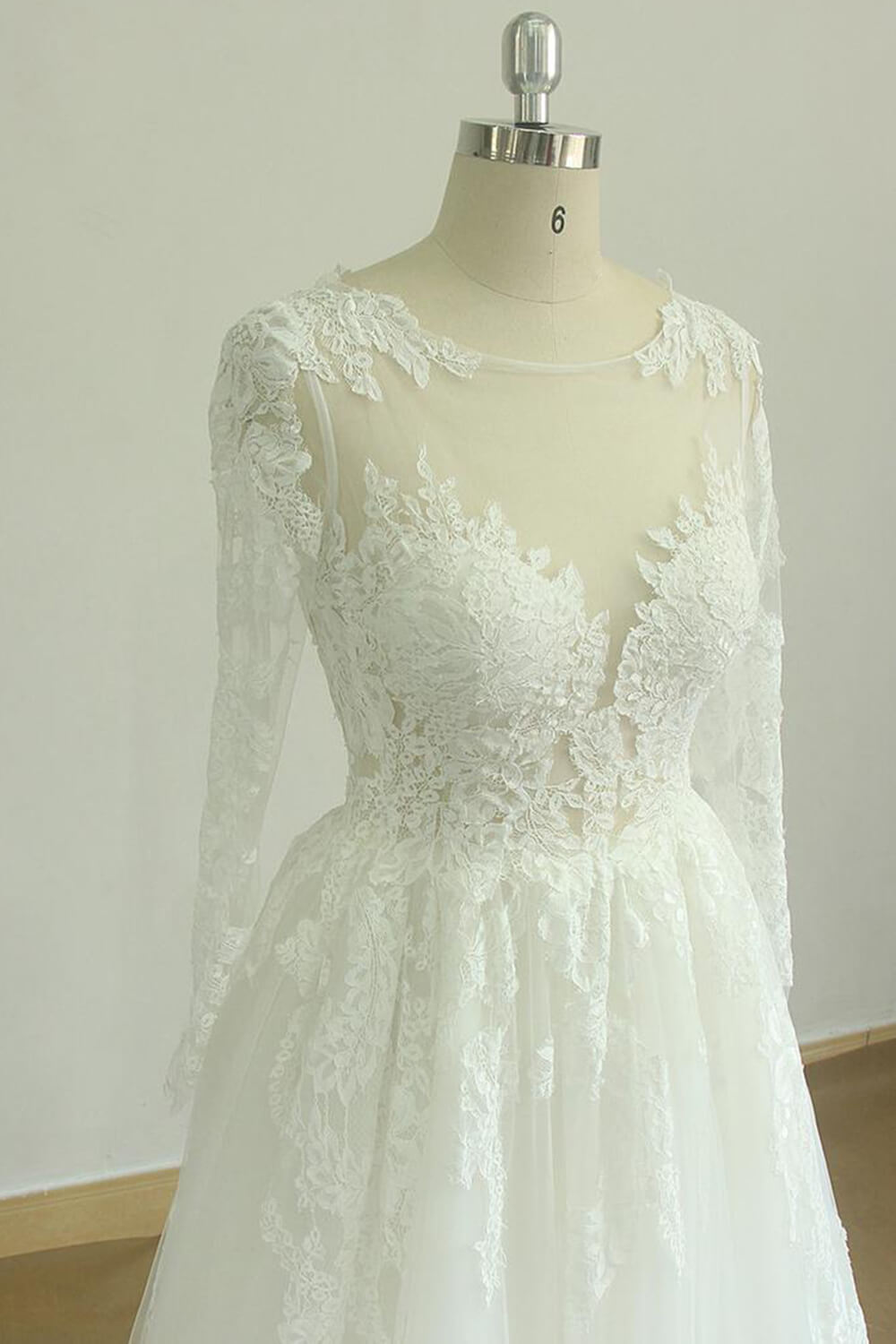 Long Sleeves Tulle A-line Lace Backless Wedding Dress