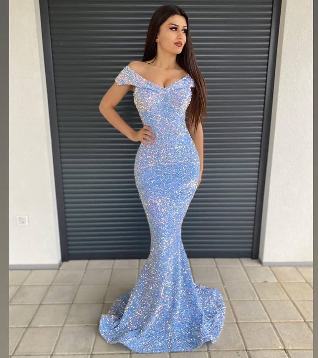 Luxury Off the Shoulder Sweetheart Sequins Floor Length Mermaid Prom Dress