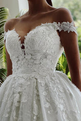 Elegant White Long A-line Off the Shoulder Tulle Lace Wedding Dresses