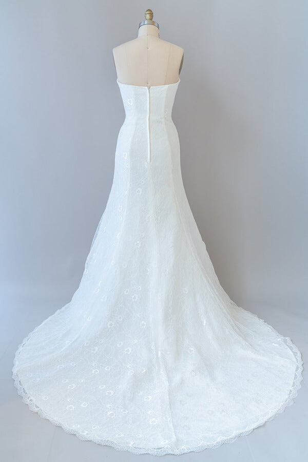 Chic Long Mermaid Strapless Ruffle Lace Wedding Dress