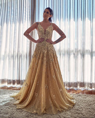 Long A-line Spaghetti Straps V-neck Appliques Lace Ruffles Prom Dress