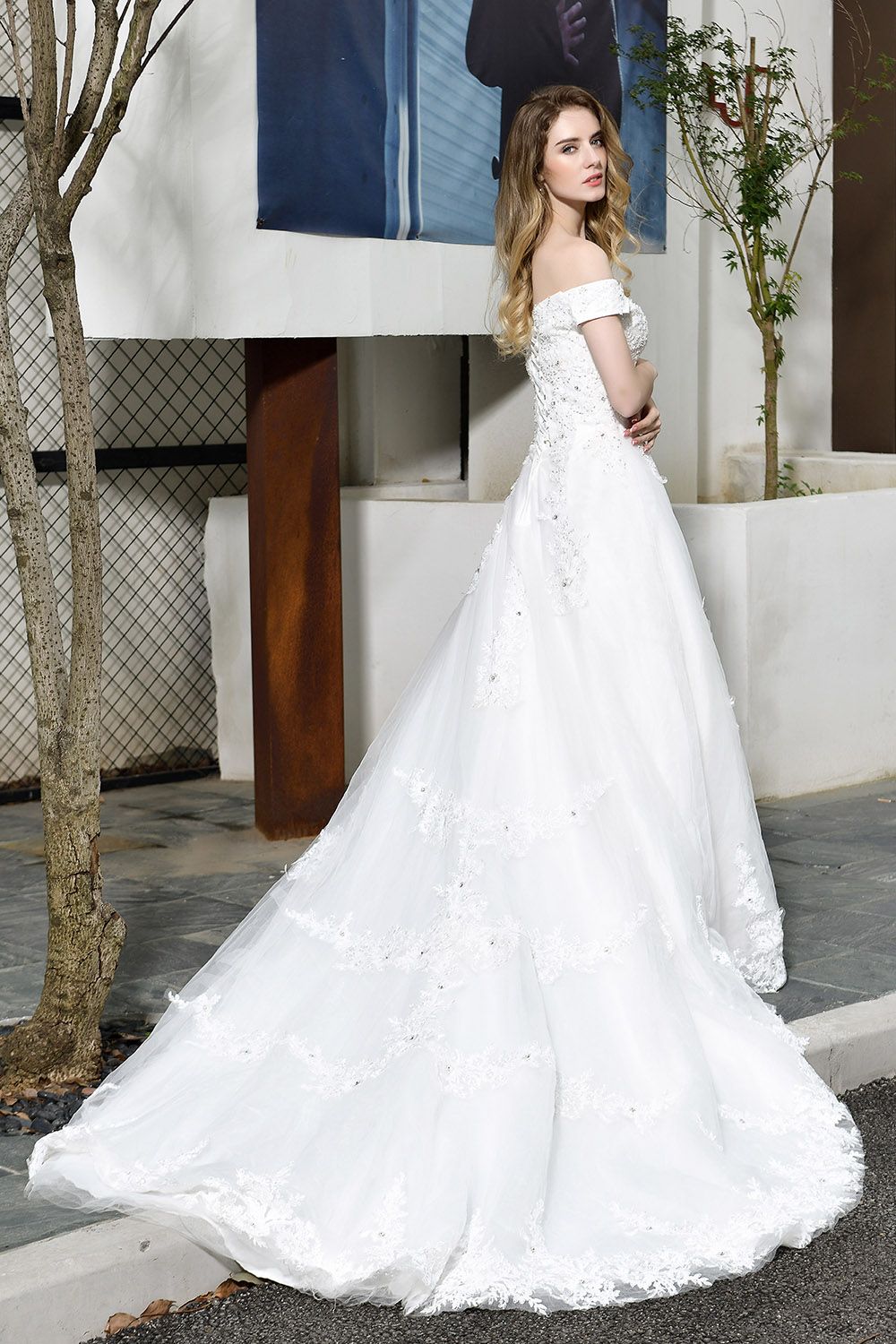 Elegant Long A-line Off the Shoulder Tulle Lace White Wedding Dresses