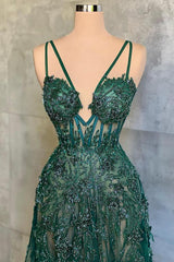Sexy Long A-line V-neck Tulle Prom Dress with Appliques Lace