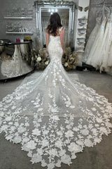 Open Back Long Tulle Appliques Lace Mermaid Wedding Dress with Ruffles