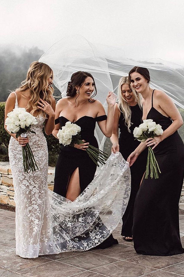 Elegant Long Mermaid Spaghetti Straps Lace V-neck Wedding Dresses