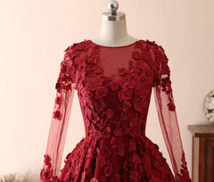 Long A-line Tulle Jewel Floral Appliques Lace Prom Dress with Sleeves