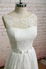 Elegant Long Illusion Lace A-line Tulle Wedding Dress