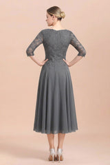 A-Line V-Neck 3/4 Sleeves Chiffon Short Mother Of The Bride Dresses With Lace