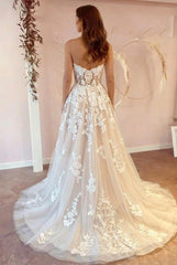 A-line Long Sweetheart Tulle Lace Ivory Wedding Dress