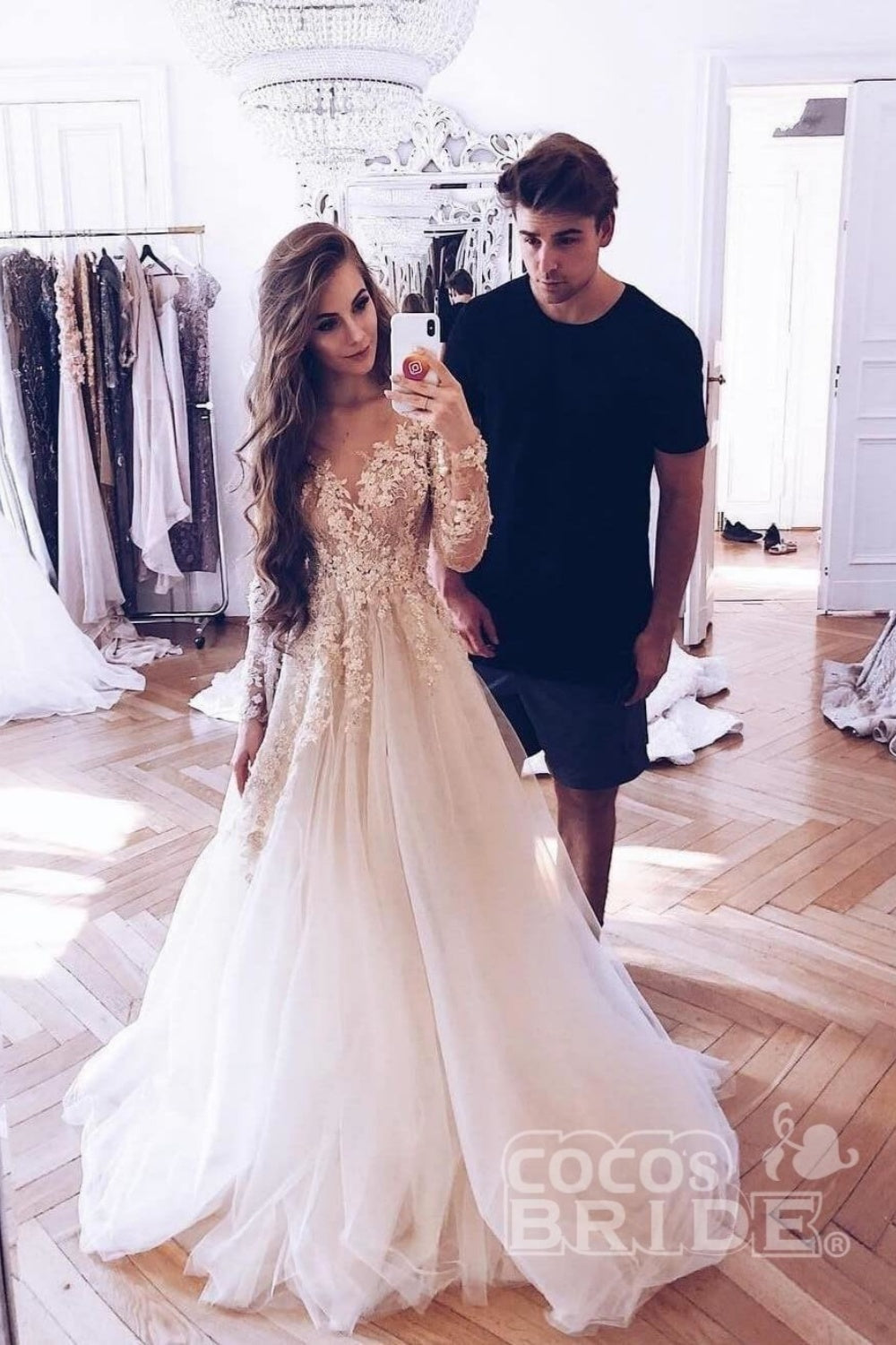 A-line Sweetheart Appliques Lace Ruffles Wedding Dress with Long Sleeves