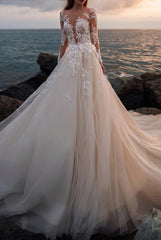 Beach Long A-Line Jewel Neck Court Train Lace Tulle Wedding Dresses with Long Sleeve
