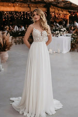 Beautiful Long A-line V-Neck Spaghetti Straps Sleeveless Lace Chiffon Wedding Dresses