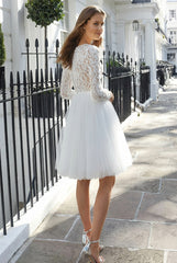 Chic Short A-line Tulle Jewel Lace Wedding Dress with Sleeves