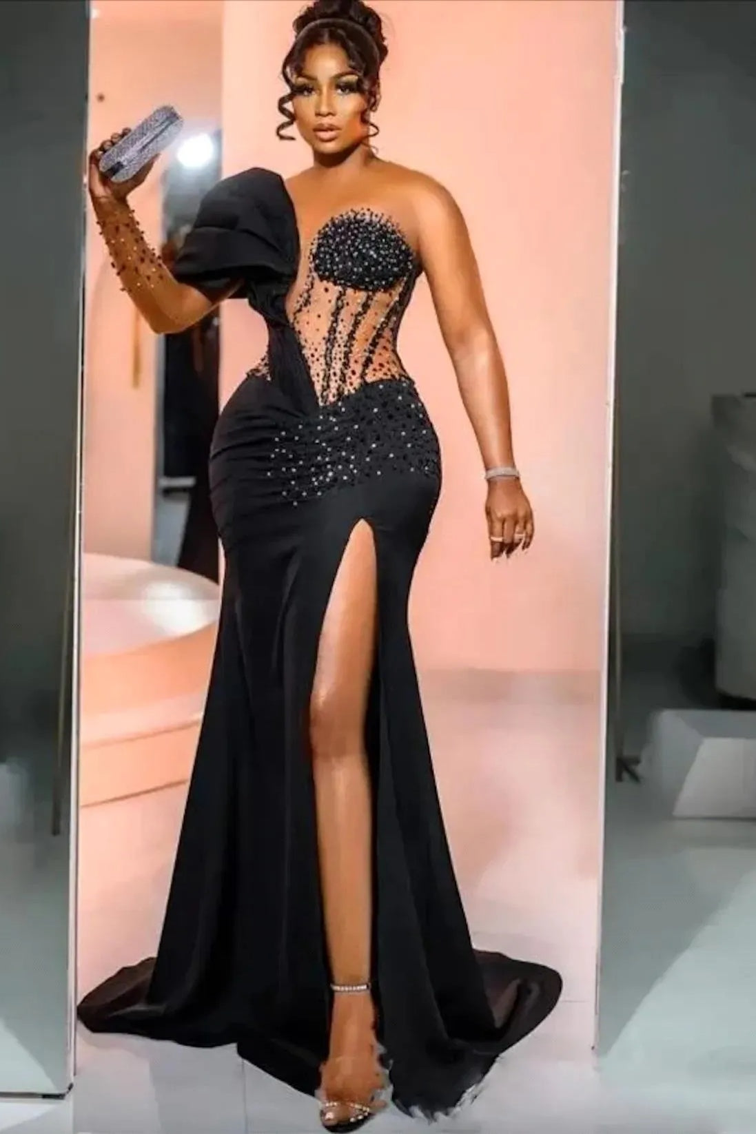 Elegant Black Mermaid Formal Dress with Drape and Beaded