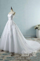 Elegant Long A-line Sweetheart Appliques Lace Wedding Dresses