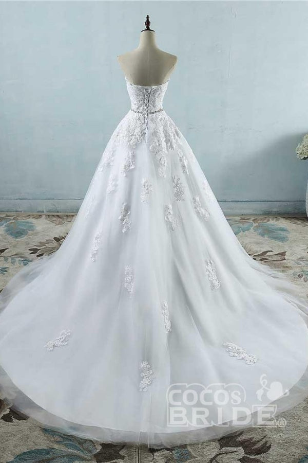 Elegant Long A-line Sweetheart Appliques Lace Wedding Dresses