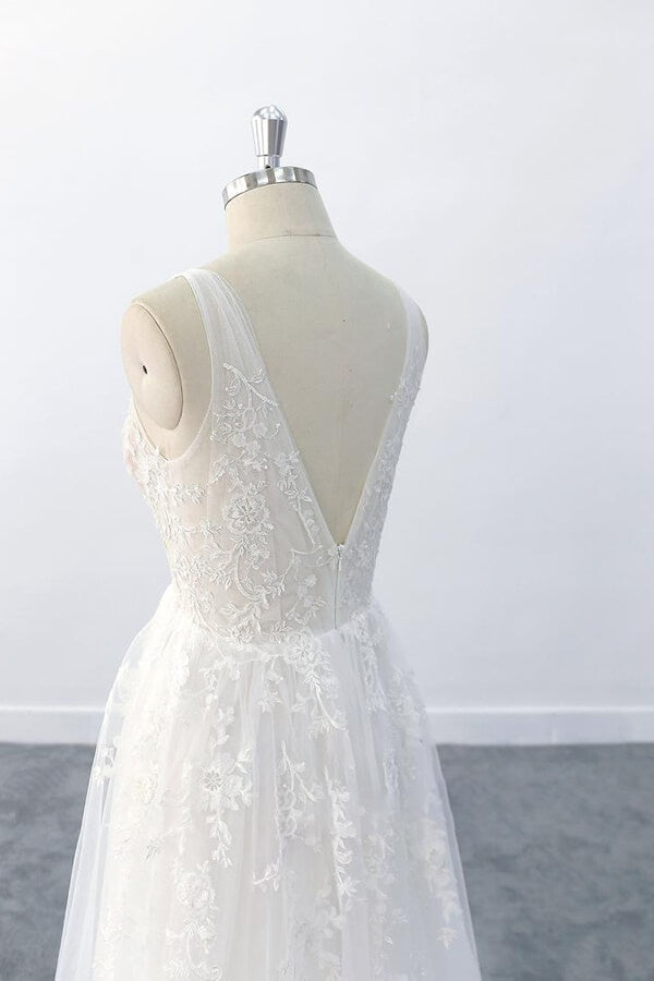 Elegant Long A-line V-neck Appliques Lace Tulle Wedding Dress