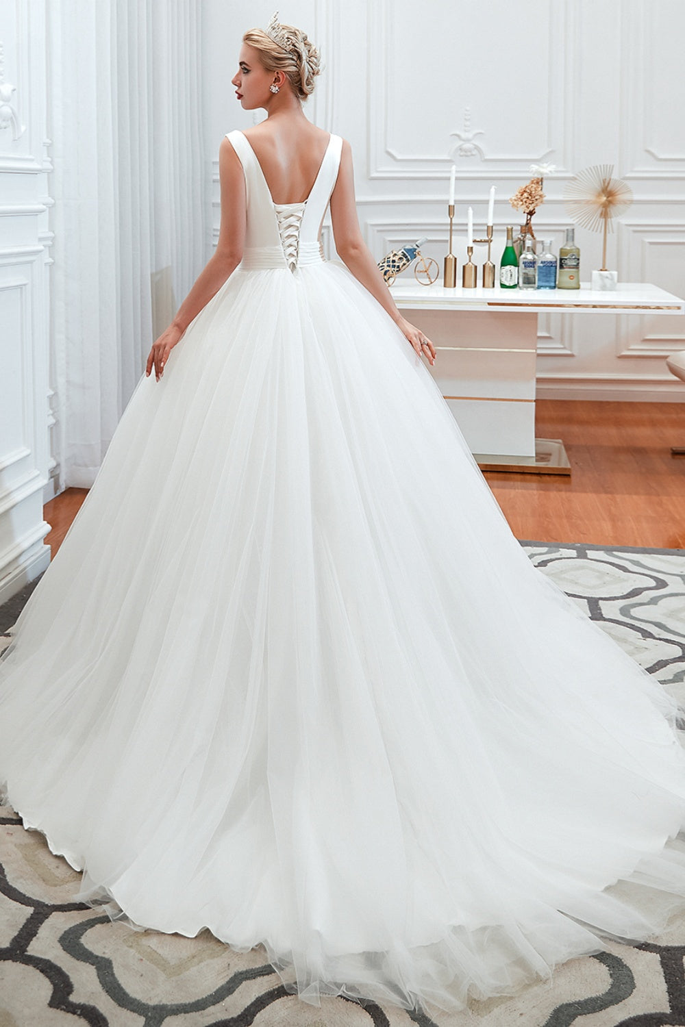 Elegant Long V-neck Lace-up Ruffle Tulle A-line Wedding Dress