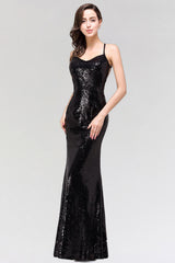 Elegant Mermaid Sequined Long Black Bridesmaid Dress with Spaghetti Straps