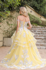 Gorgeous Long Ball Gown Off the Shoulder Tulle Lace-up Prom Dress With Lace Appliques
