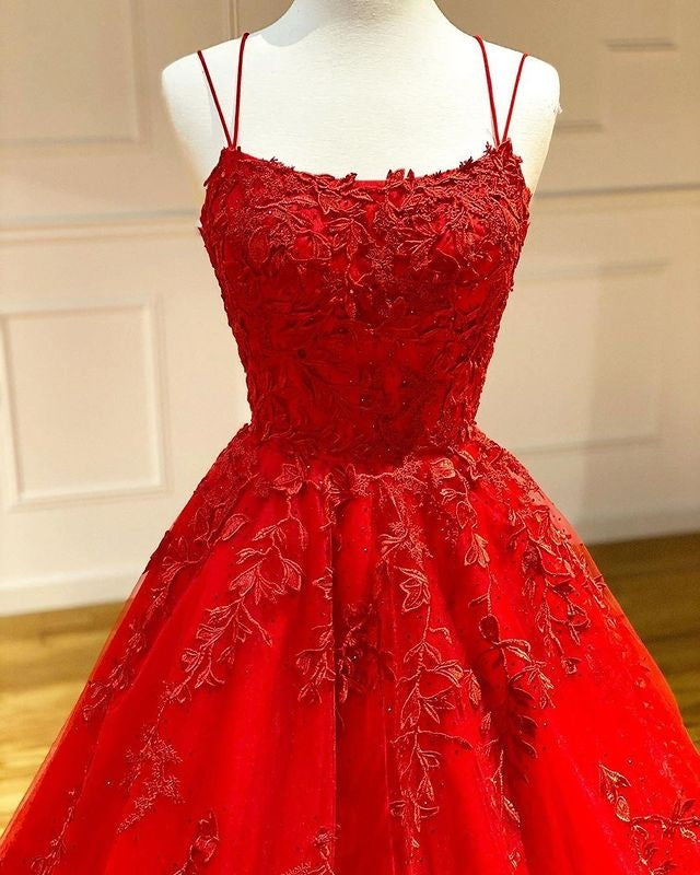 Long Spaghetti Straps Appliques Lace A-Line Tulle Floor Length Prom Dress