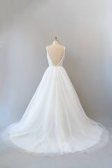 Long V-neck Open Back Sequins Tulle A-line Wedding Dress
