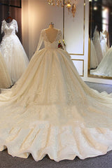 Shinny Long Sleeves Ball Gown Sweetheart Wedding Dresses with Beading