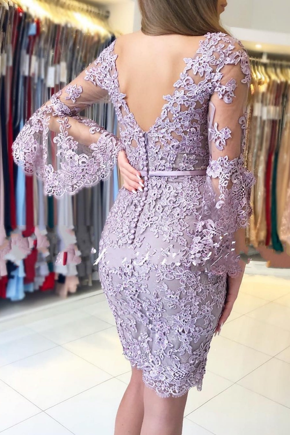 Short Mermaid V-neck Appliques Lace Formal Evening Dresses with Long Sleeves