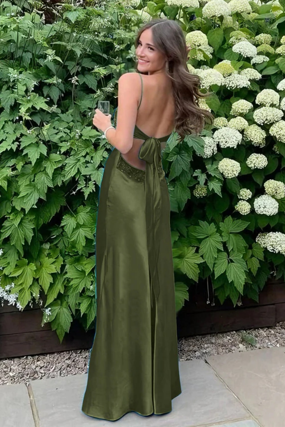 Simple Spaghetti Straps V-neck Sheath Satin Prom Dress