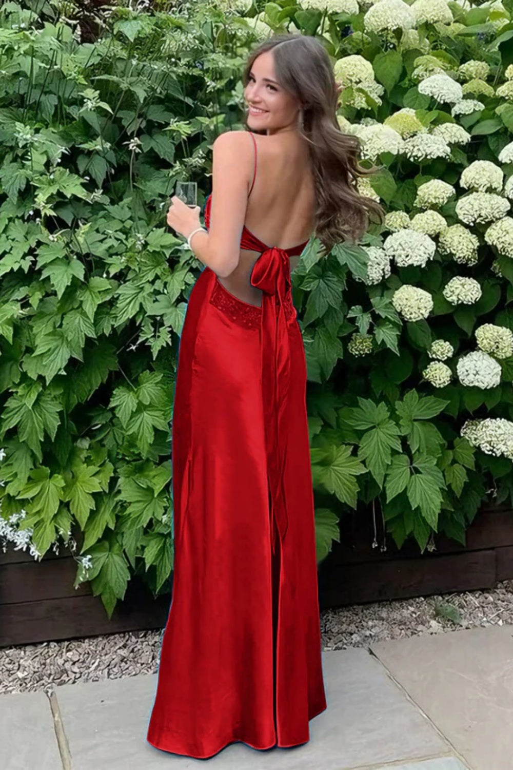 Simple Spaghetti Straps V-neck Sheath Satin Prom Dress