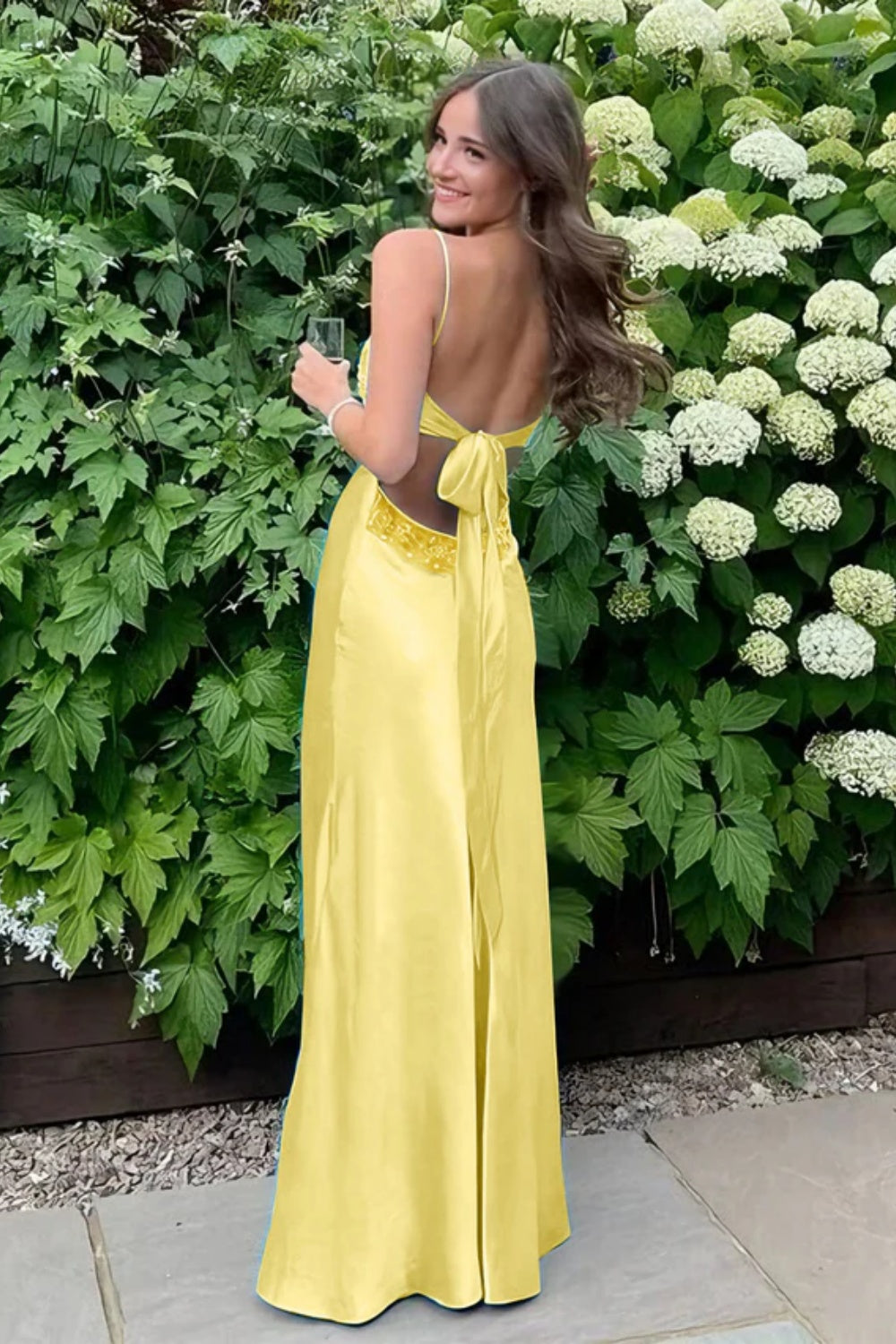 Simple Spaghetti Straps V-neck Sheath Satin Prom Dress
