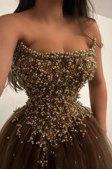 Elegant Strapless A-line Tulle Prom Dress with Beads