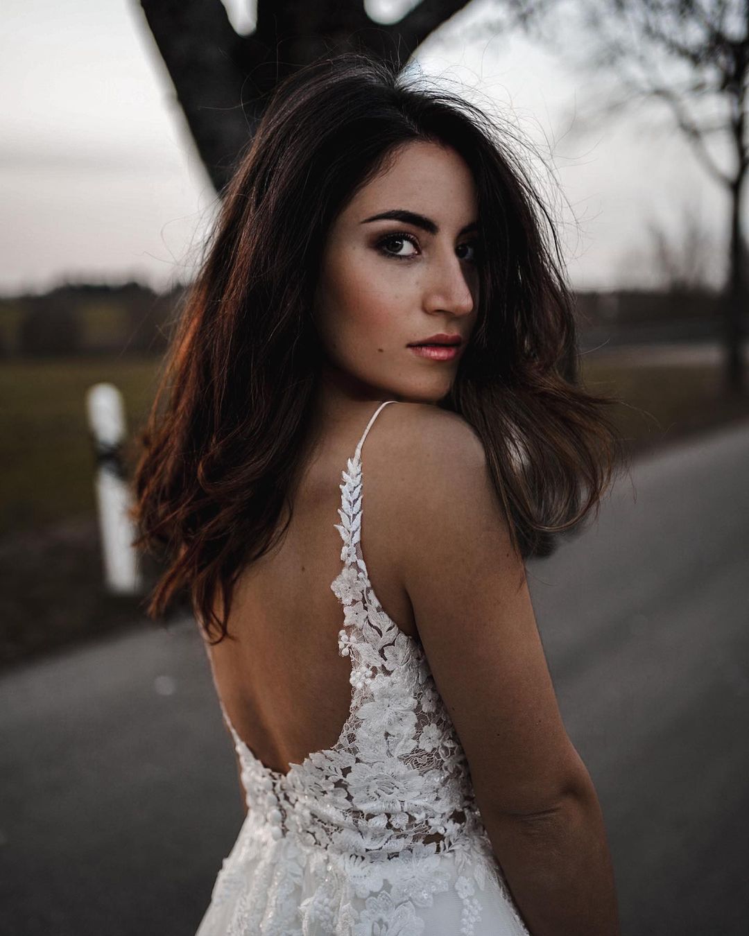Simple Long A-line V-neck Tulle Lace Wedding Dress