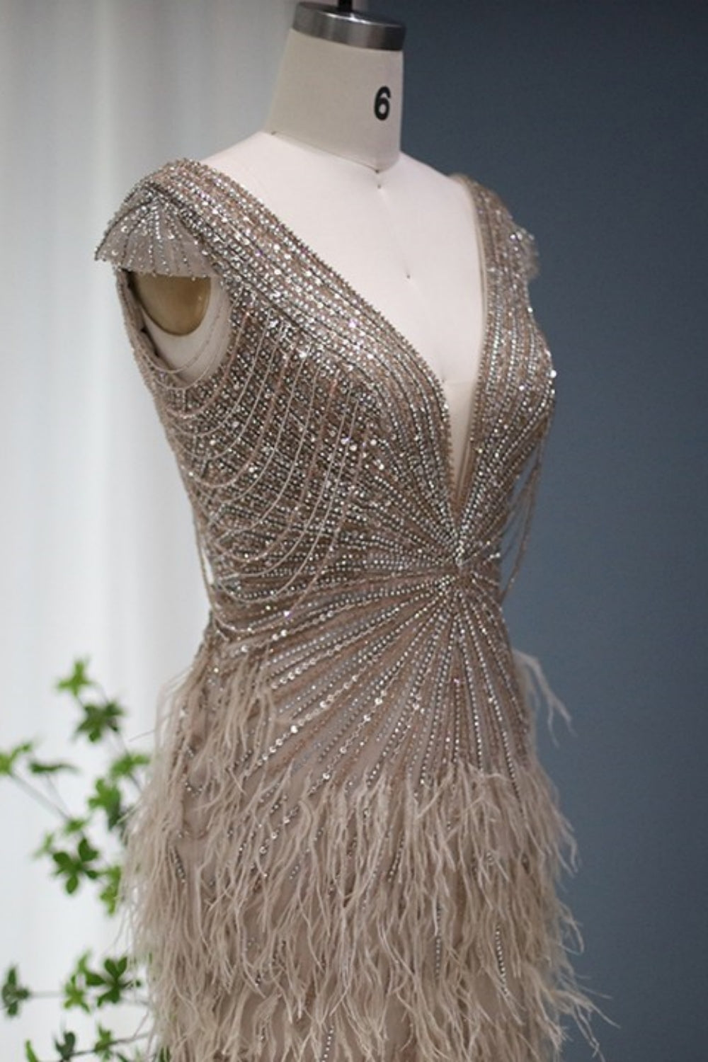 Luxury Long Mermaid V-neck Beading Formal Prom Dresses