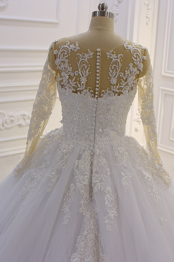 Gorgeous Bateau Long Sleeve Tulle Appliques Lace Ball Gown Wedding Dress