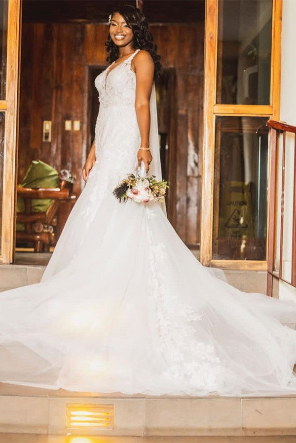 Elegant Long Sweetheart Straps Chapel Train Mermaid Tulle Wedding Dress