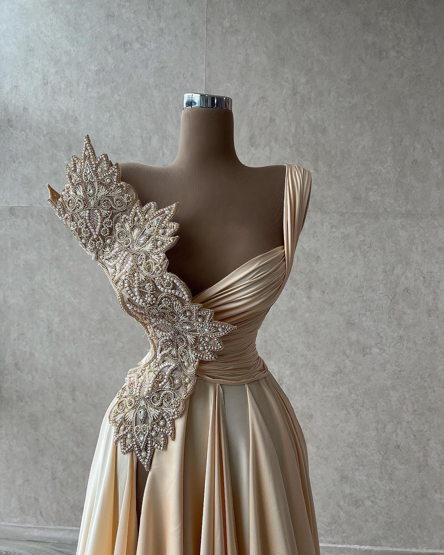Long A-line Sweetheart Ruffles Chiffon Prom Dresses with Slit