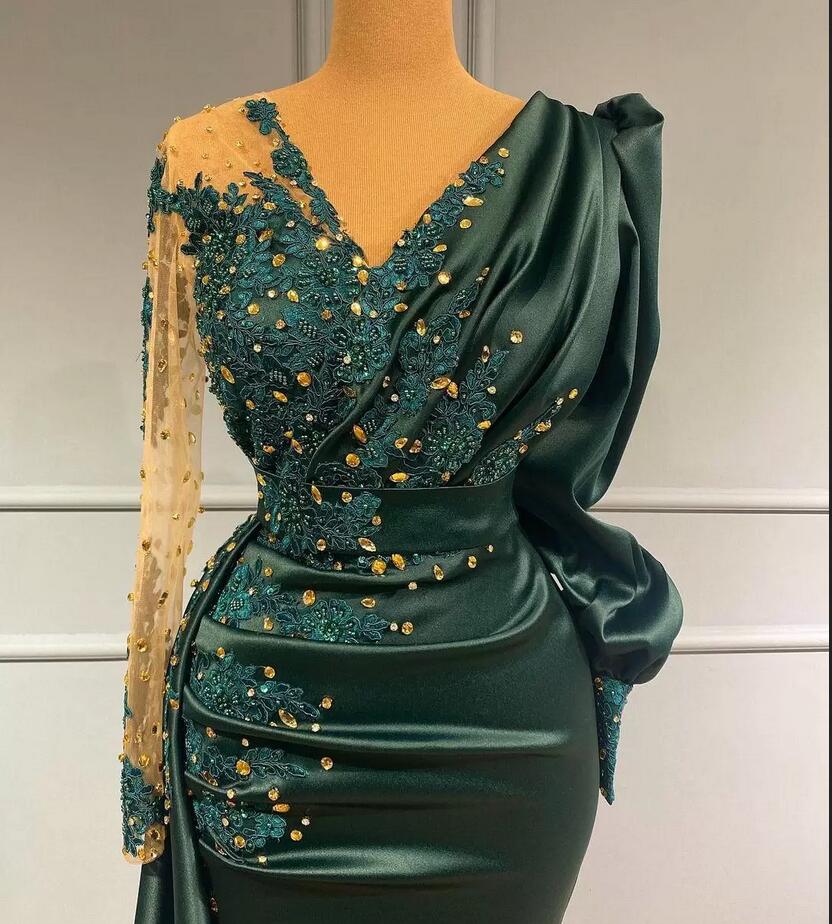 V-neck Long Sleeve Appliques Lace Floor Length Ruffles Mermaid Formal Evening Dress