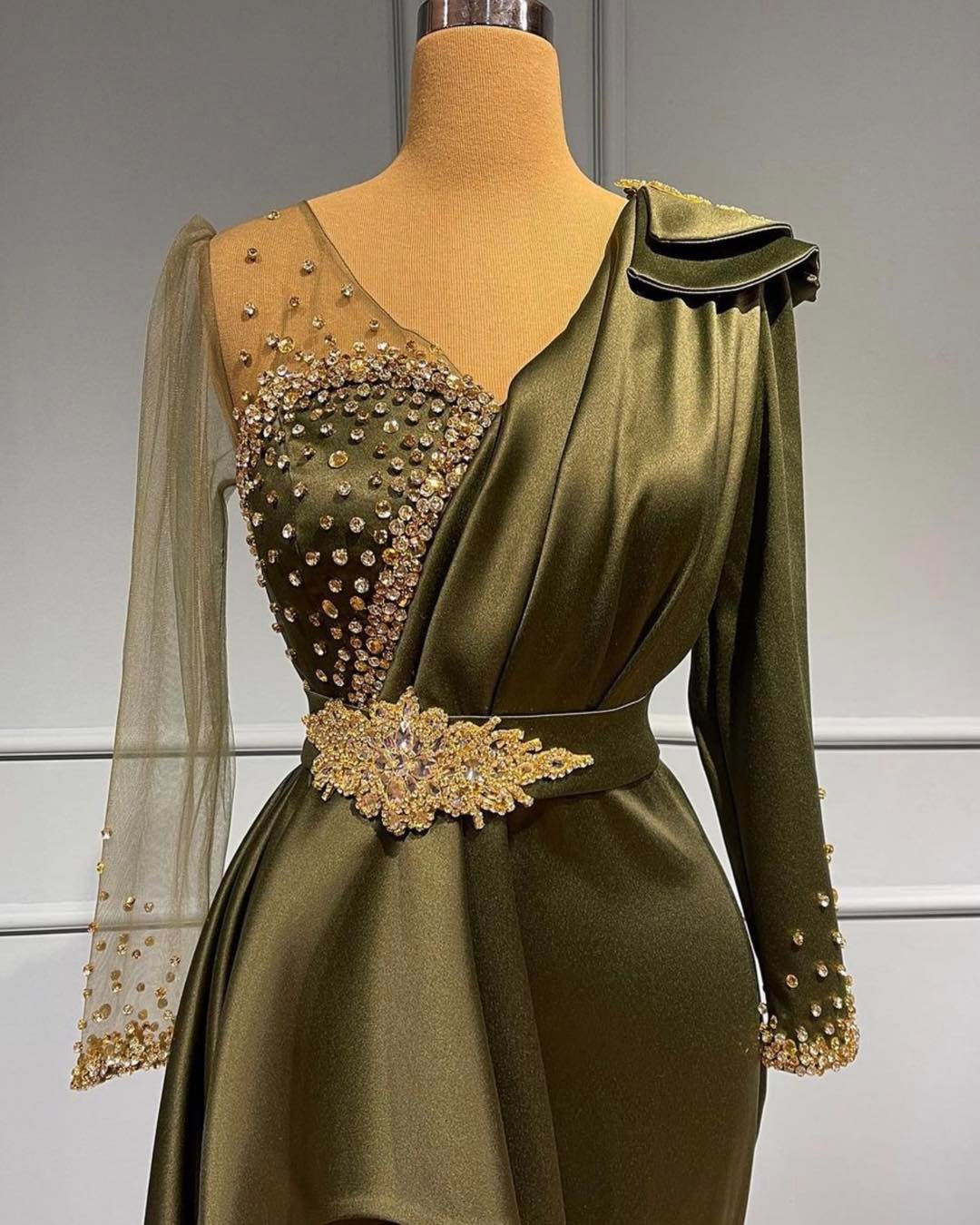 V-neck Long Sleeves Beading Ruffles Floor Length Mermaid Formal Dress