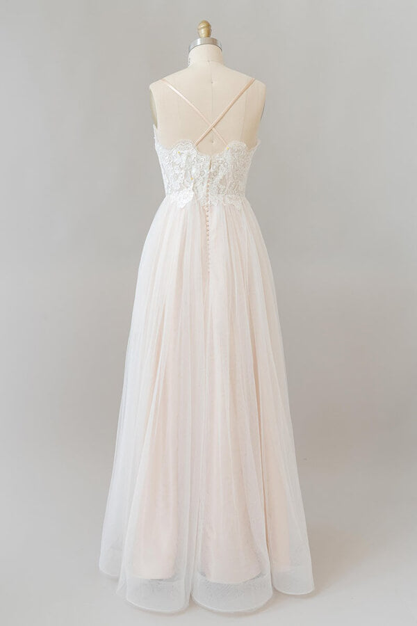 Long Sweetheart Appliques Lace Tulle A-line Wedding Dress