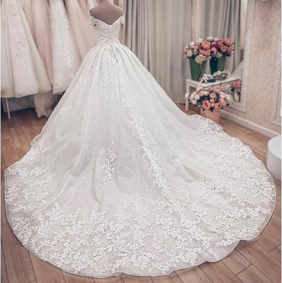 Luxury Long Off the Shoulder Ball Gown Lace Wedding Dresses