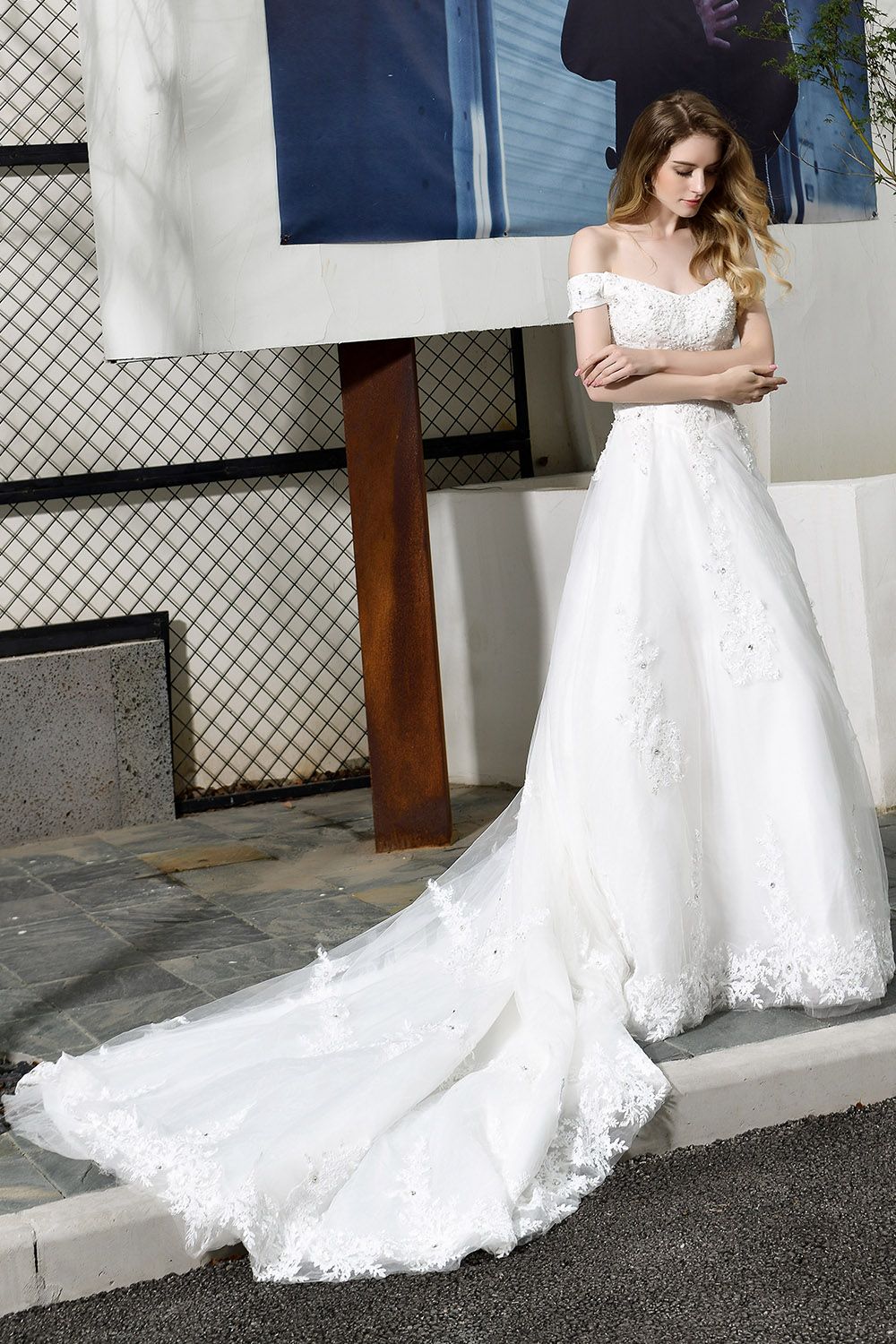 Elegant Long A-line Off the Shoulder Tulle Lace White Wedding Dresses