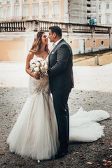 Long Mermaid Sweetheart Tulle Lace Backless Wedding Dress with Chapel Train