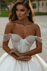 Vintage Long Ball Gown Strapless Off the Shoulder Floor Length Wedding Dress