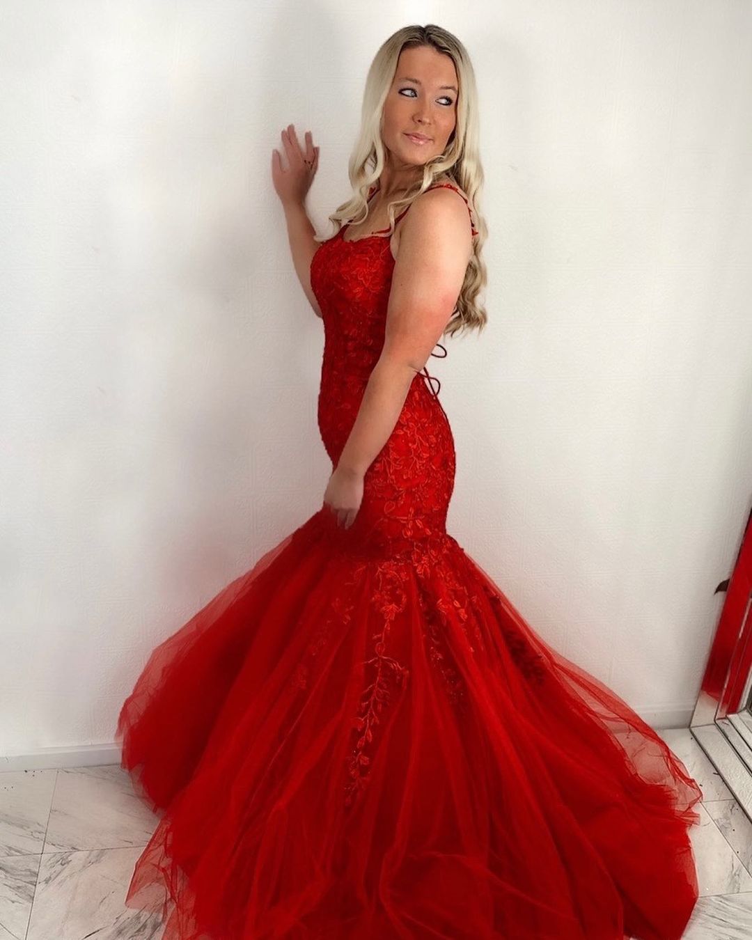 Red Long Spaghetti Straps Backless Appliques Lace Tulle Ruffles Mermaid Prom Dress