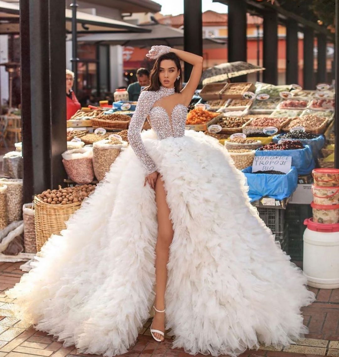 Sexy Long Ball Gown One Shoulder Feather Sequins Tulle Wedding Dress with Slit