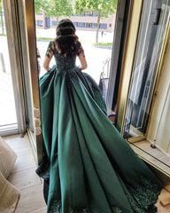 Elegant Long Ball Gown Sweetheart Satin Lace Prom dresses with Sleeves