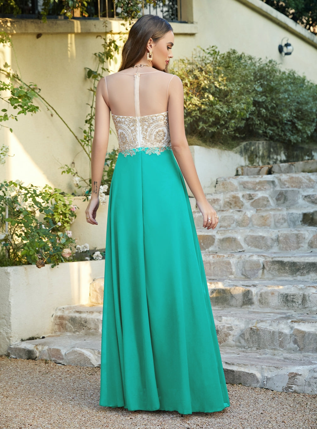 Gorgeous Long A-line Chiffon Lace Sleeveless Formal Evening Dresses
