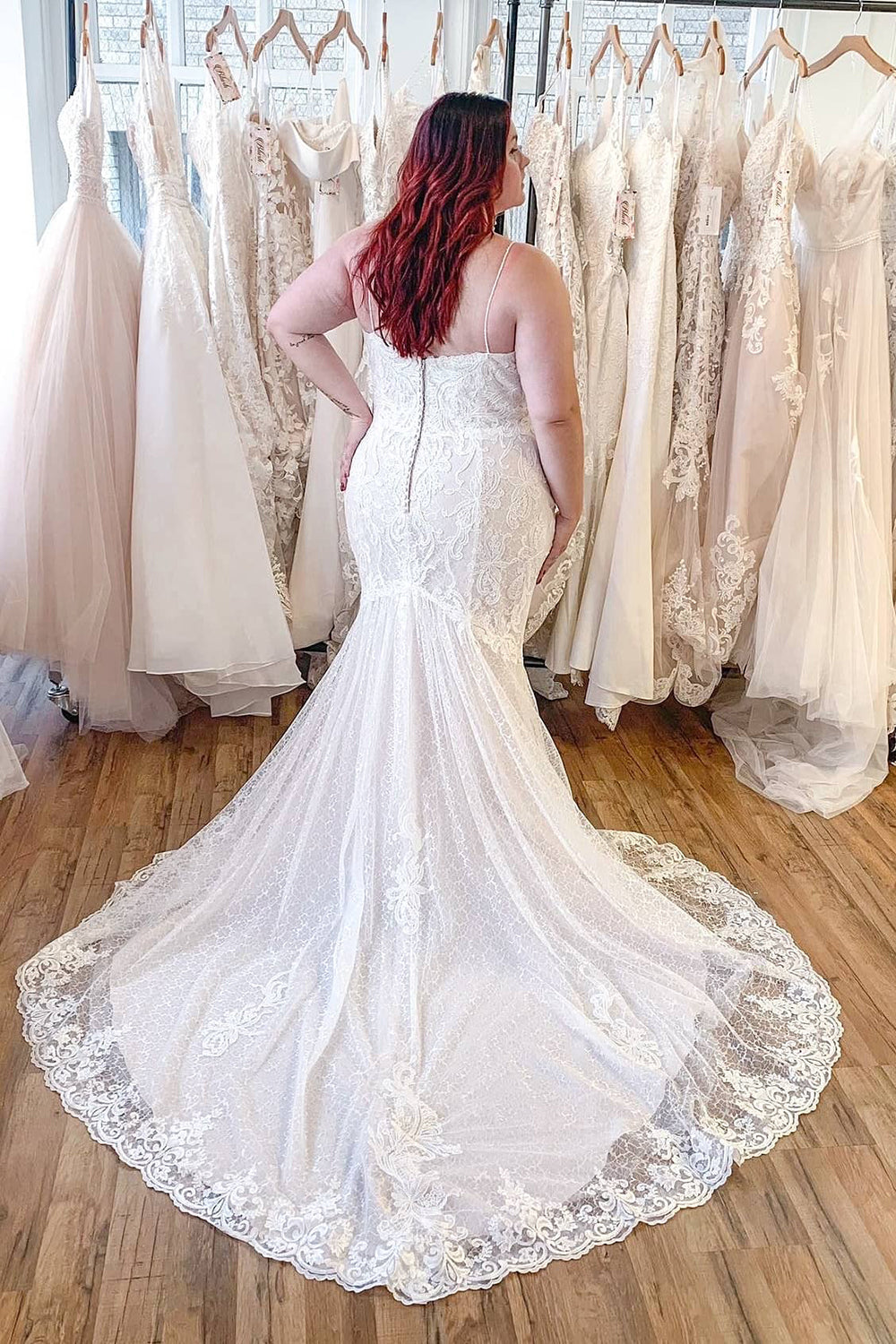 Plus Size Long Appliques Lace Spaghetti Straps Backless Floor Length Mermaid Wedding Dress